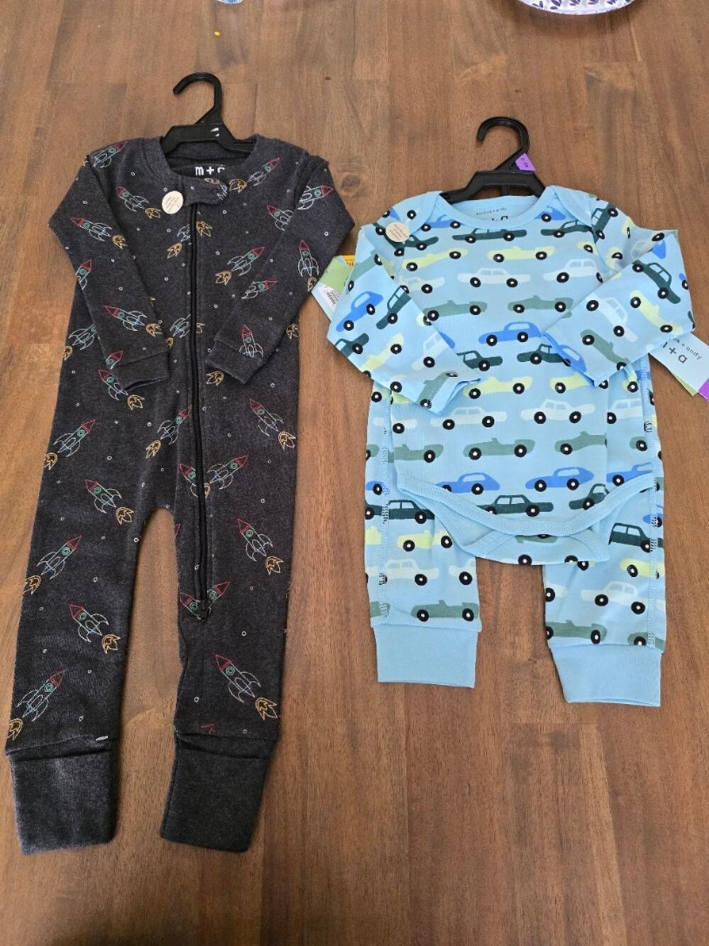 Monica + Andy Organic Cotton Gender Neutral LOT of 2
